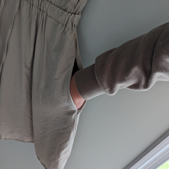 Tommy Hilfiger | Beige Short Sleeve Mini Dress - Picture 5 of 8